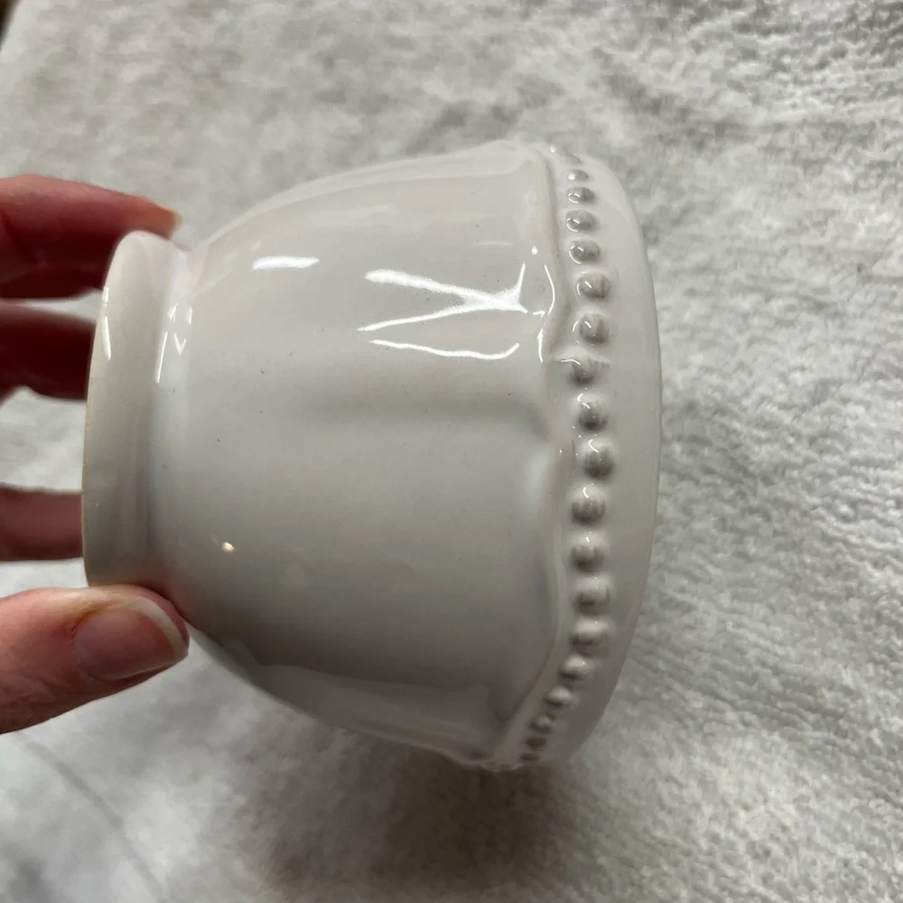 Pottery Barn White Ceramic Sugar Bowl with Lid - Picture 5 of 5
